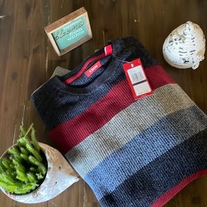 Brand New Mens Izod sweater